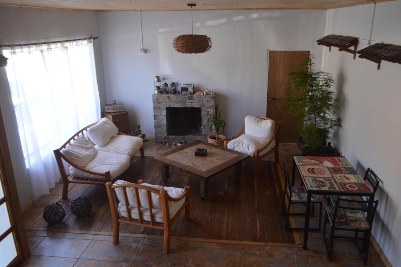 Puerto Ingeniero Ibanez Hostal Y Cabanas Vientos Del Sur מראה חיצוני תמונה