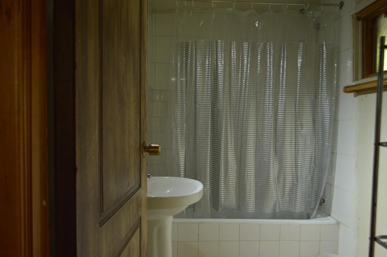 Puerto Ingeniero Ibanez Hostal Y Cabanas Vientos Del Sur מראה חיצוני תמונה